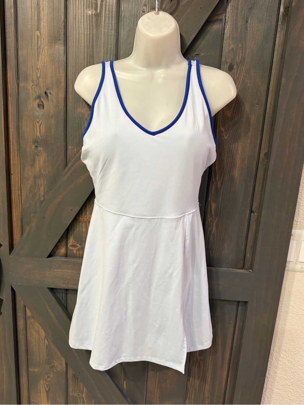SO Women’s Light Blue Tank Workout Tennis Dress Skort  Medium
